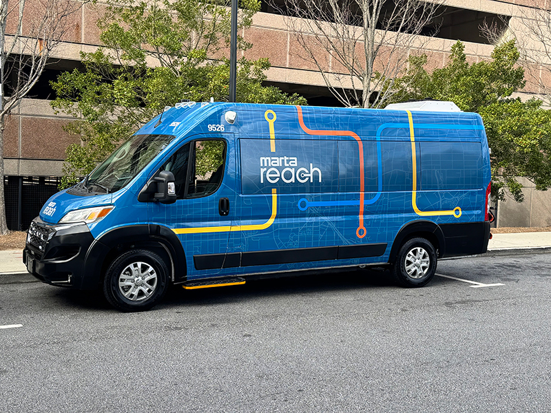 MARTA Reach 2 -van